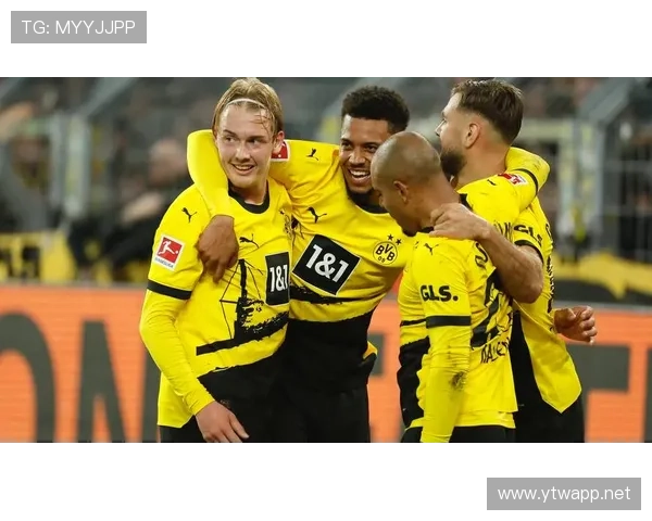 多特蒙德能否阻击“大黄蜂”步伐:战术依赖性凸显与争冠形势潜在变化 多特蒙德能否阻击“大黄蜂”步伐:战术依赖性凸显与争冠形势潜在变化