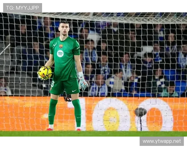 巴萨进攻体系过度依赖边路,其单一性已对赛季战术稳定性形成制约 巴萨进攻体系过度依赖边路,其单一性已对赛季战术稳定性形成制约