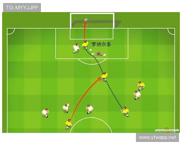 助理裁判到底能决定什么?一文说清他们的判罚权限与职责边界 助理裁判到底能决定什么?一文说清他们的判罚权限与职责边界