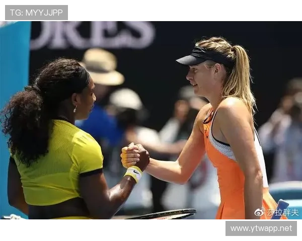 刷到莎拉波娃试鞋那张图，售货员递的价签直接把我这一年工资按成零钱